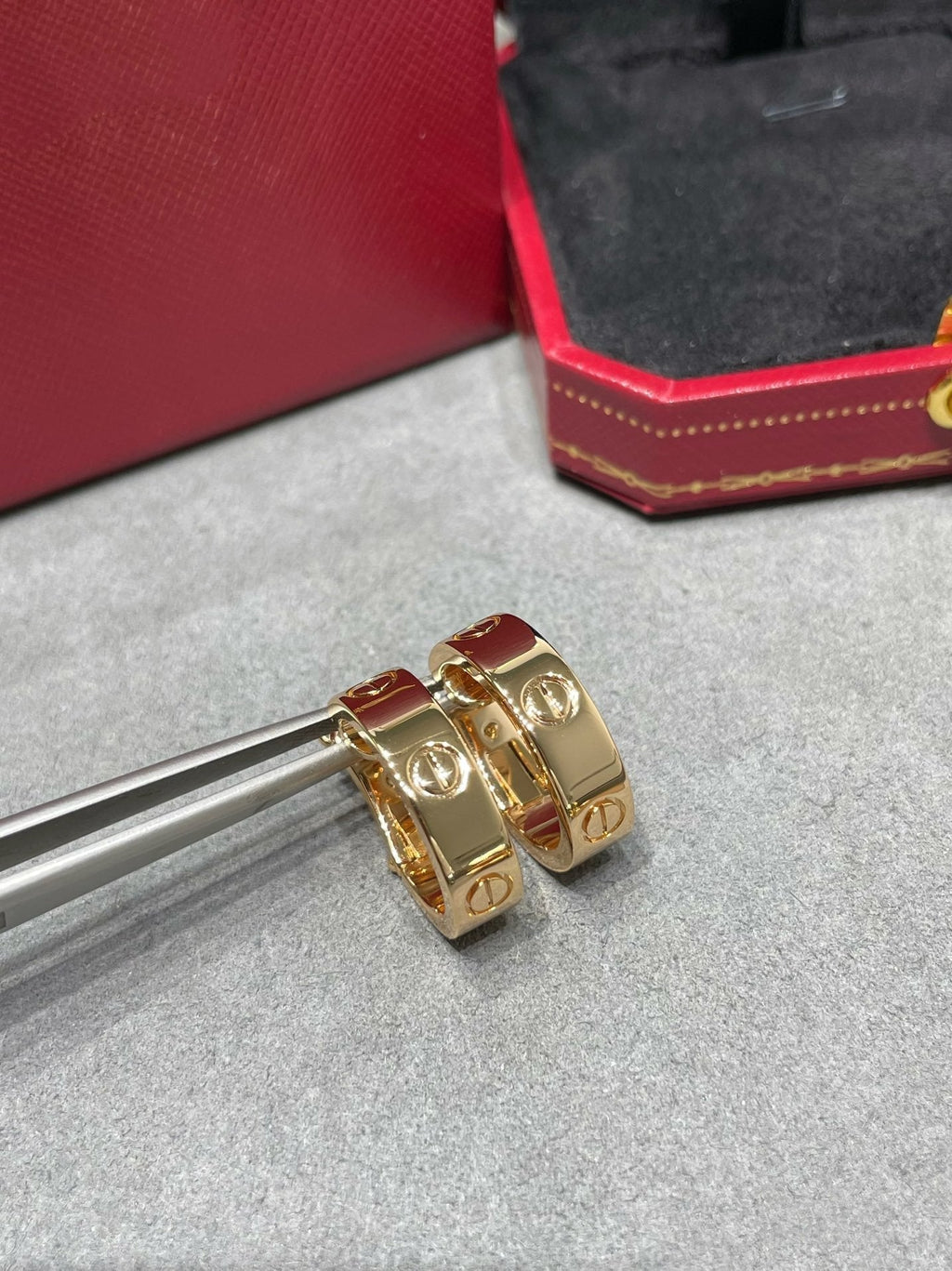 Dream LOVE 5.5MM EARRINGS