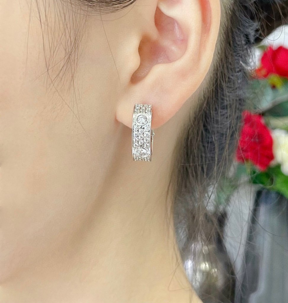 Dream LOVE 5.5mm ダイヤモンドパヴェピアス