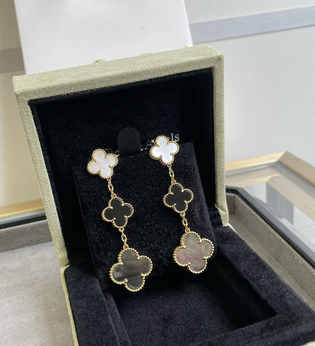 Dream CLOVER 3 MOTIF MOP ONYX DARK MOP PINK GOLD EARRINGS