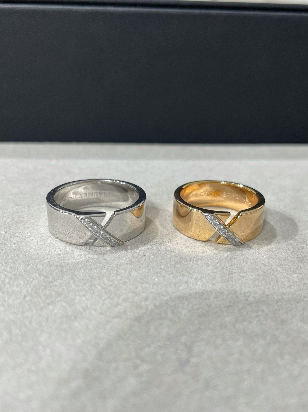 TRAUMHAFTER DIAMANTRING MIT LIENS-MOTIV
