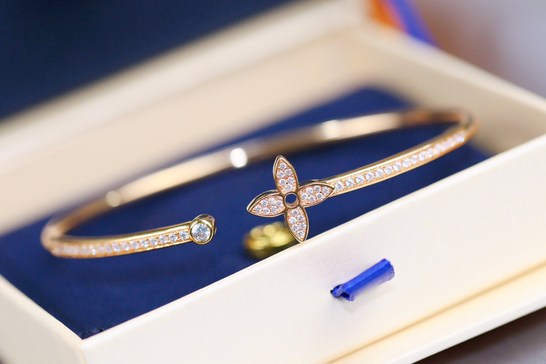 Dream IDYLLE PINK GOLD OPEN BRACELET DIAMOND PAVED