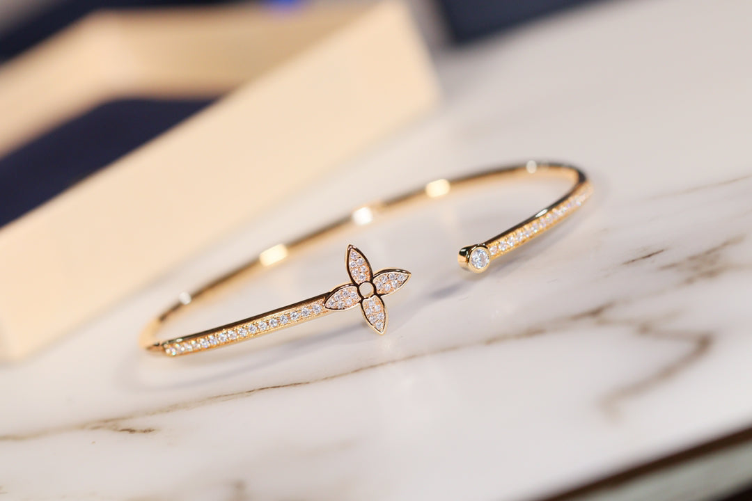Dream IDYLLE GOLD OPEN BRACELET DIAMOND PAVED