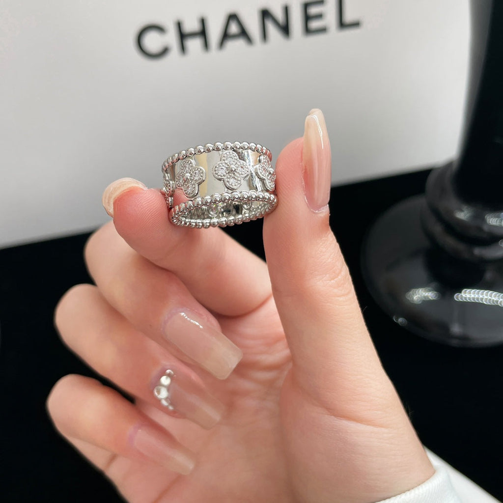 Dream PERLEE DIAMOND LARGE RING