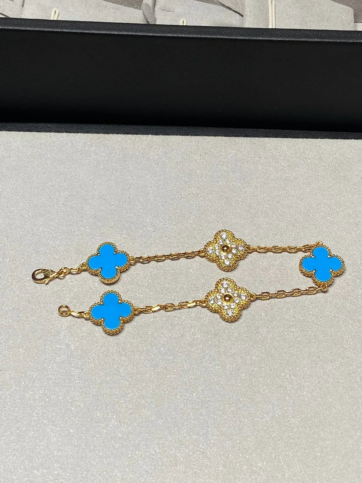 [Dream ]New CLOVER 5 MOTIF BLUE AGATE BRACELET COLLECTION