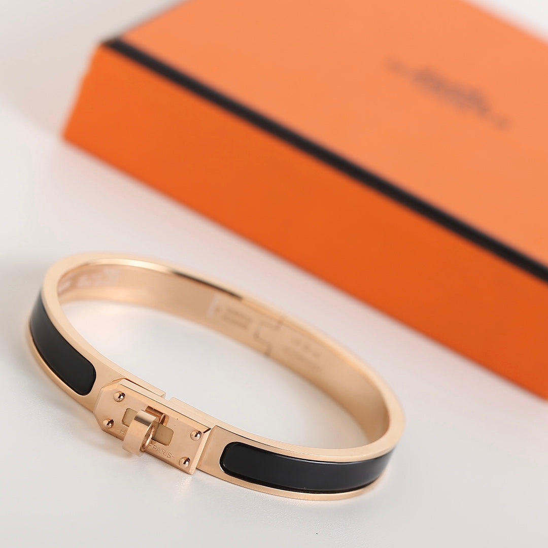 Dream HM KELLY BLACK BRACELET