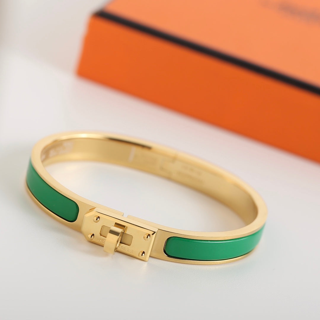 Dream HM KELLY GREEN BRACELET