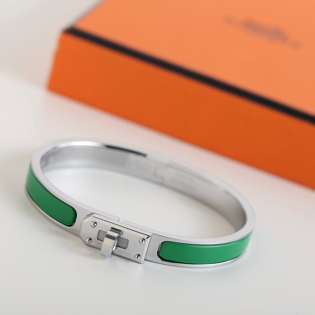 Dream HM KELLY GREEN BRACELET