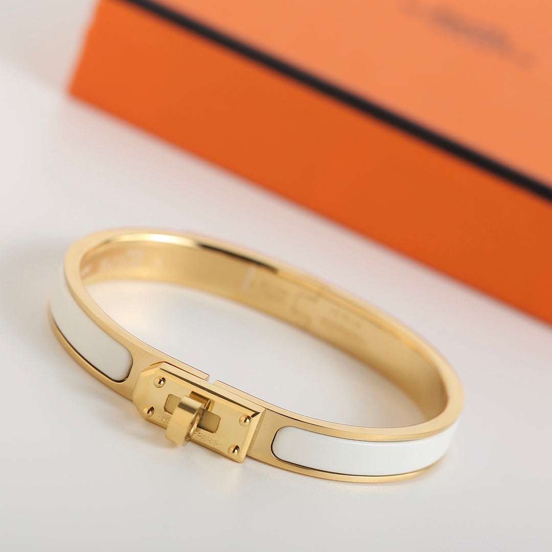 Dream HM KELLY WHITE BRACELET