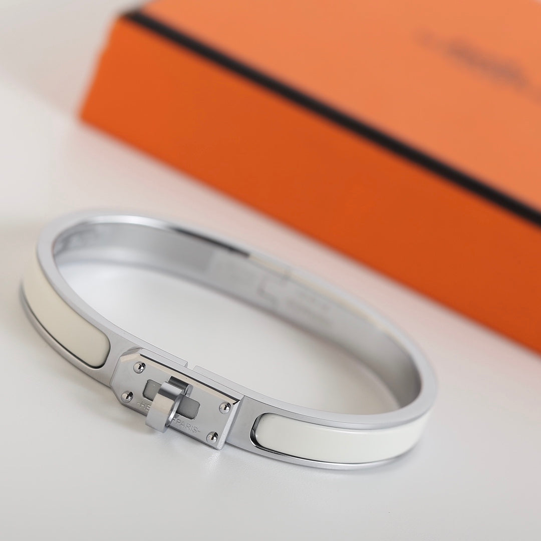 Dream HM KELLY WHITE BRACELET