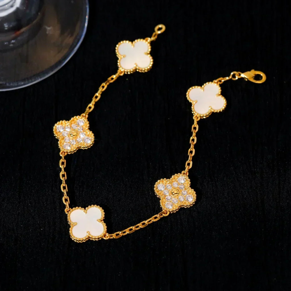 [Dream ]New CLOVER WHITE PEARL MOP 5 MOTIF BRACELET COLLECTION