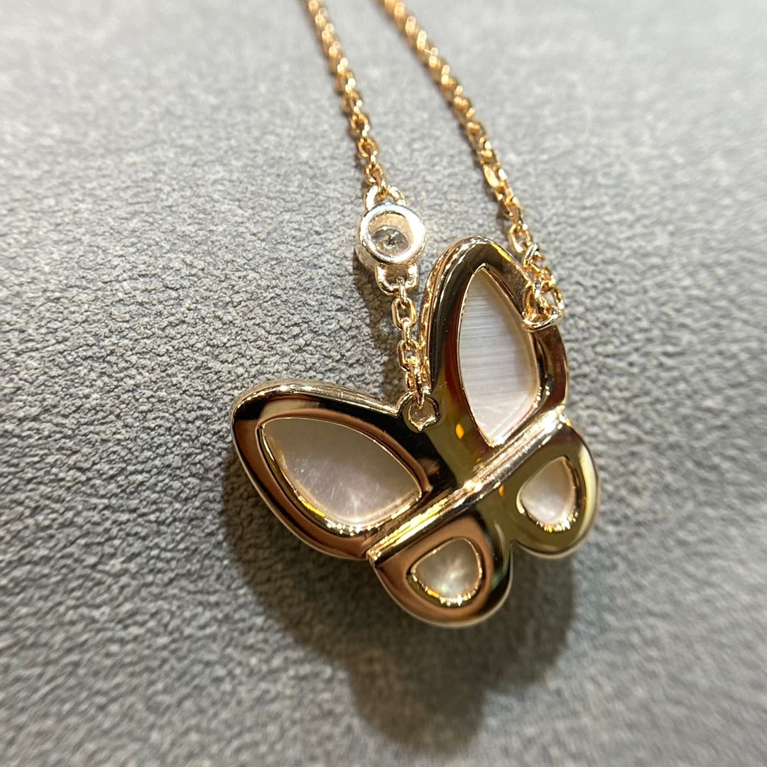 Dream BUTTERFLY MOP DIAMOND NECKLACE