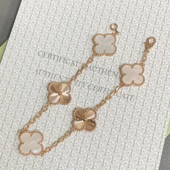 [Dream ]New CLOVER WHITE PEARL MOP 5 MOTIF BRACELET COLLECTION