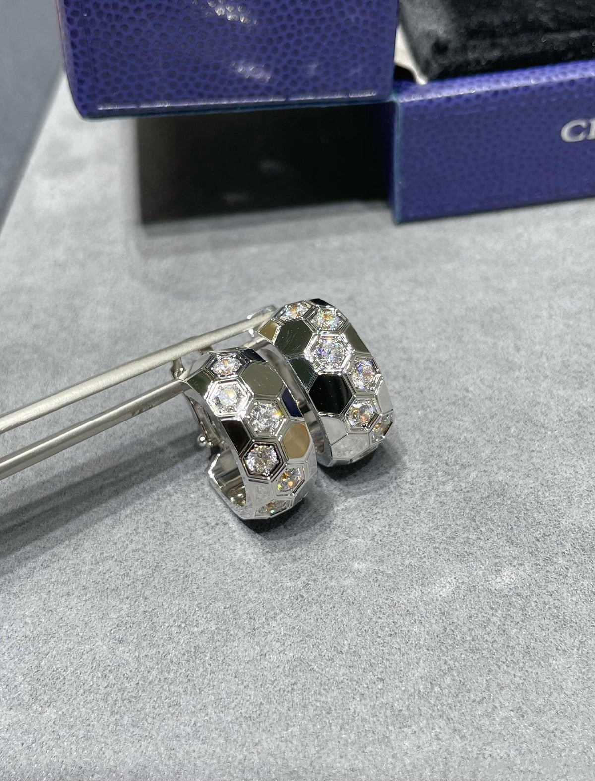 Dream BEE LOVE DIAMOND CREOLEN