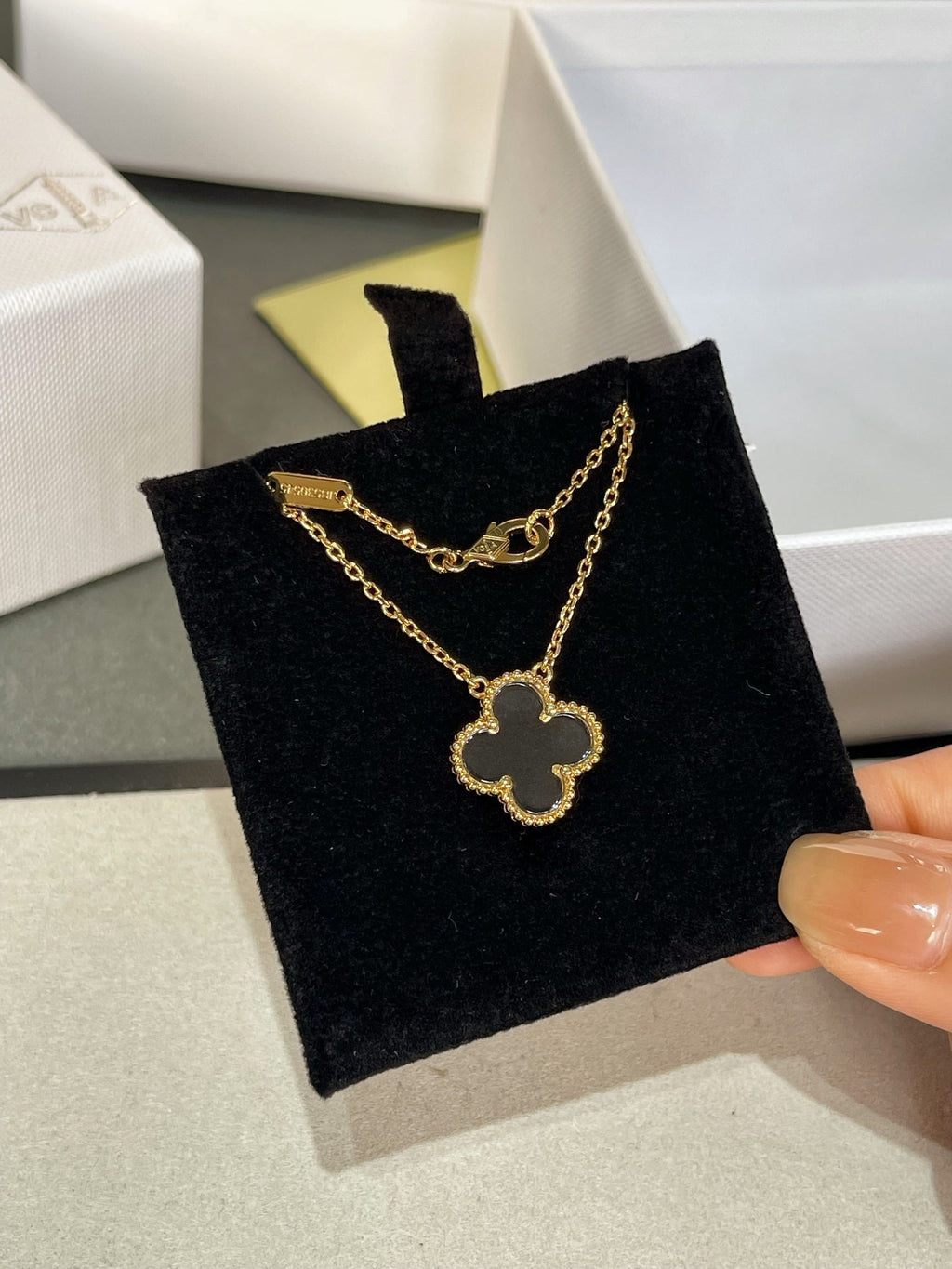 Dream CLOVER ROCK CRYSTAL ROSE GOLD NECKLACE
