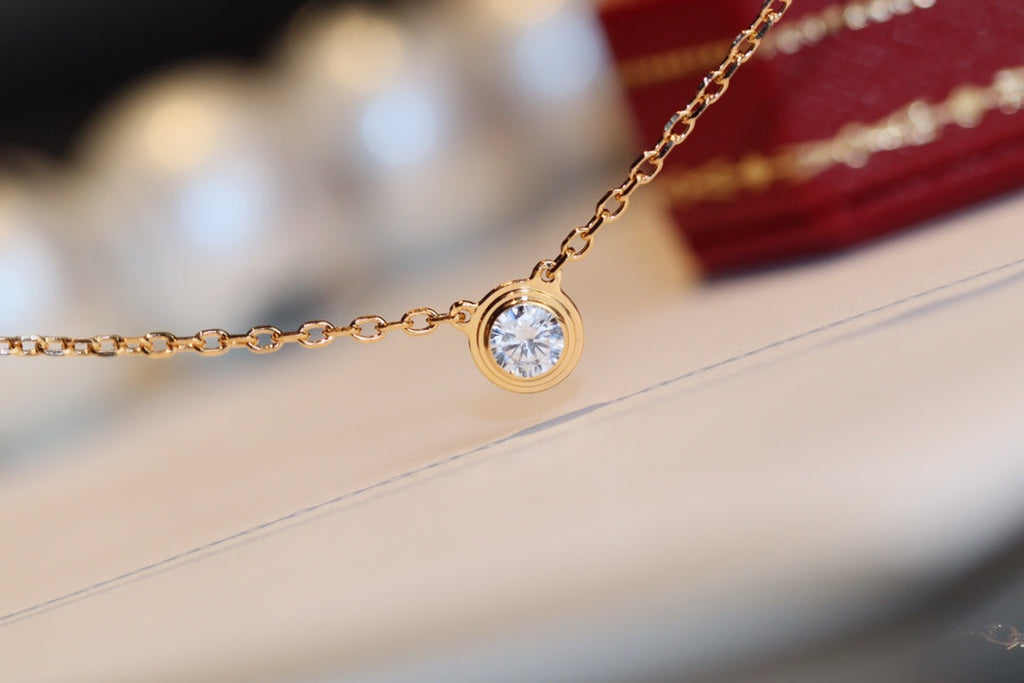 Dream DAMOUR DIAMOND NECKLACE