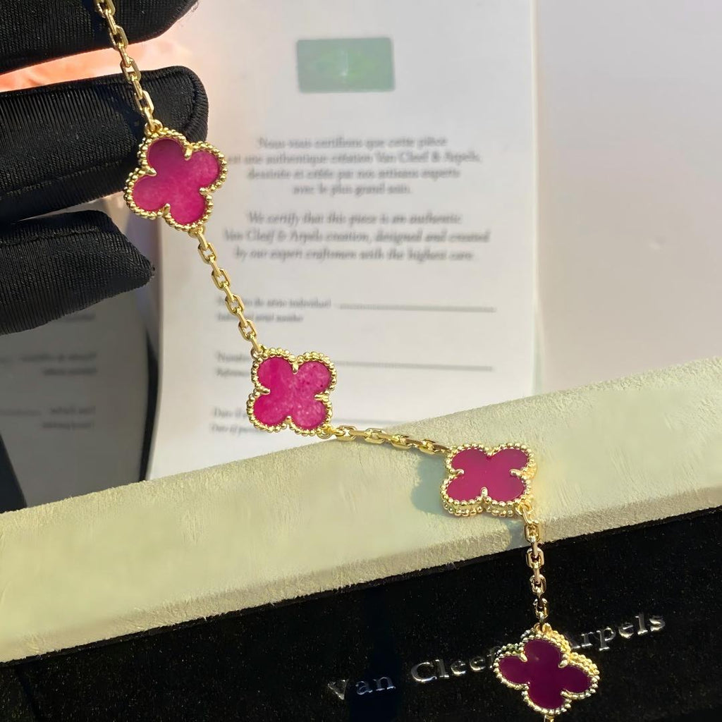 [Dream]NEW CLOVER 5 MOTIFS PINK ENAMEL BRACELET