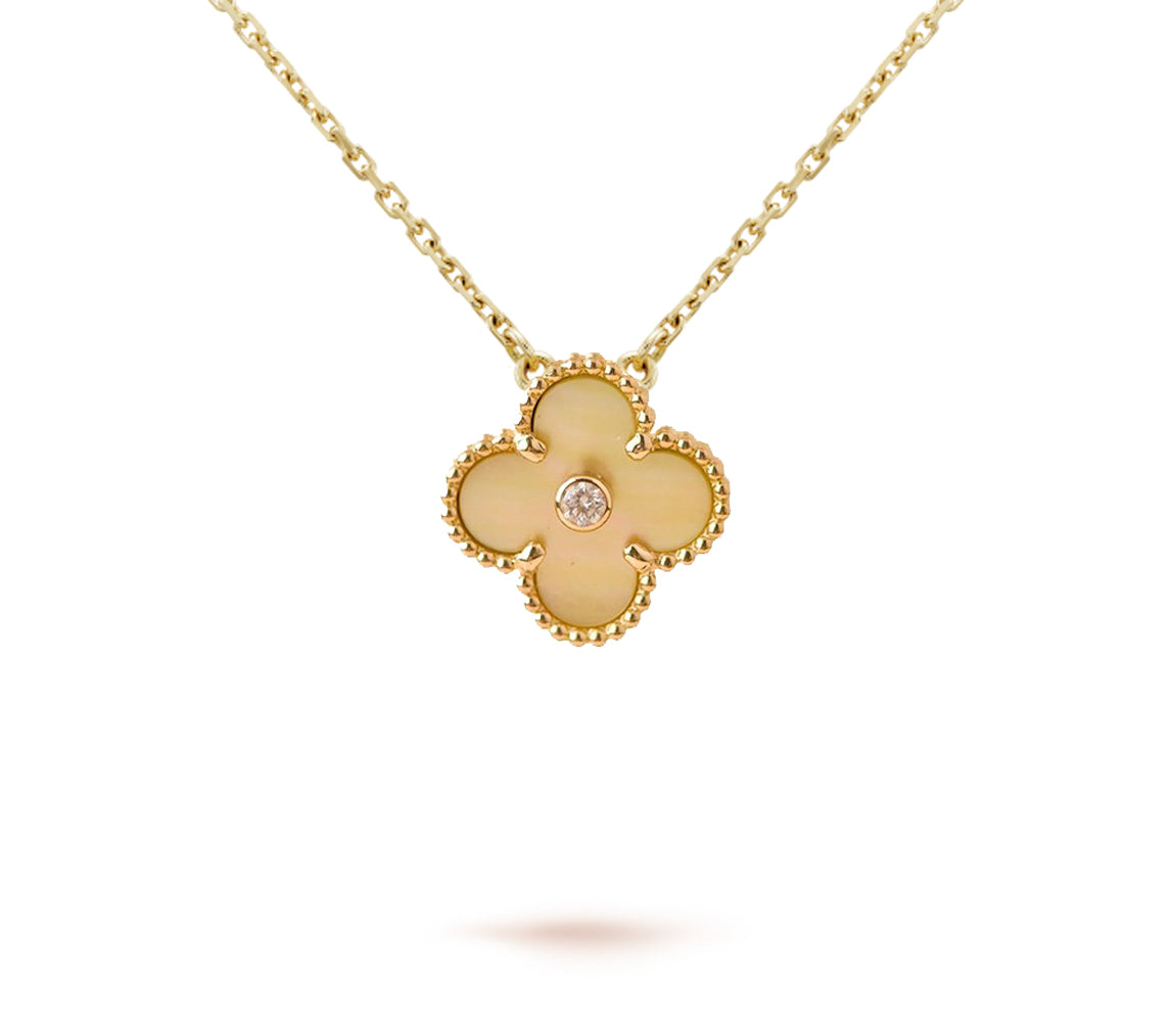 Dream CHRISTMAS LIMITED EDITION NECKLACE COLLECTION
