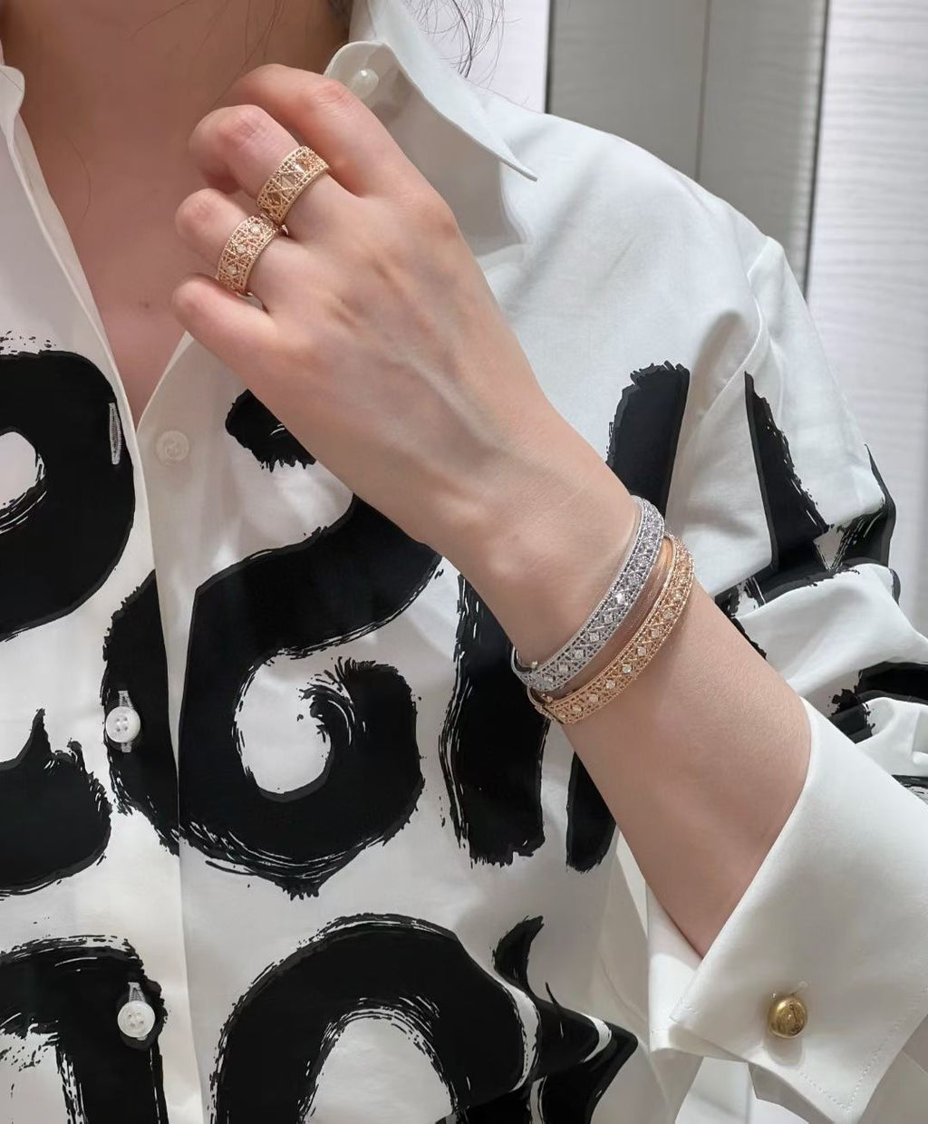 [Dream ] 2026 WOVEN-PATTERN BRACELET SET WITH FULL DIAMOND INLAY THREE-COLORS