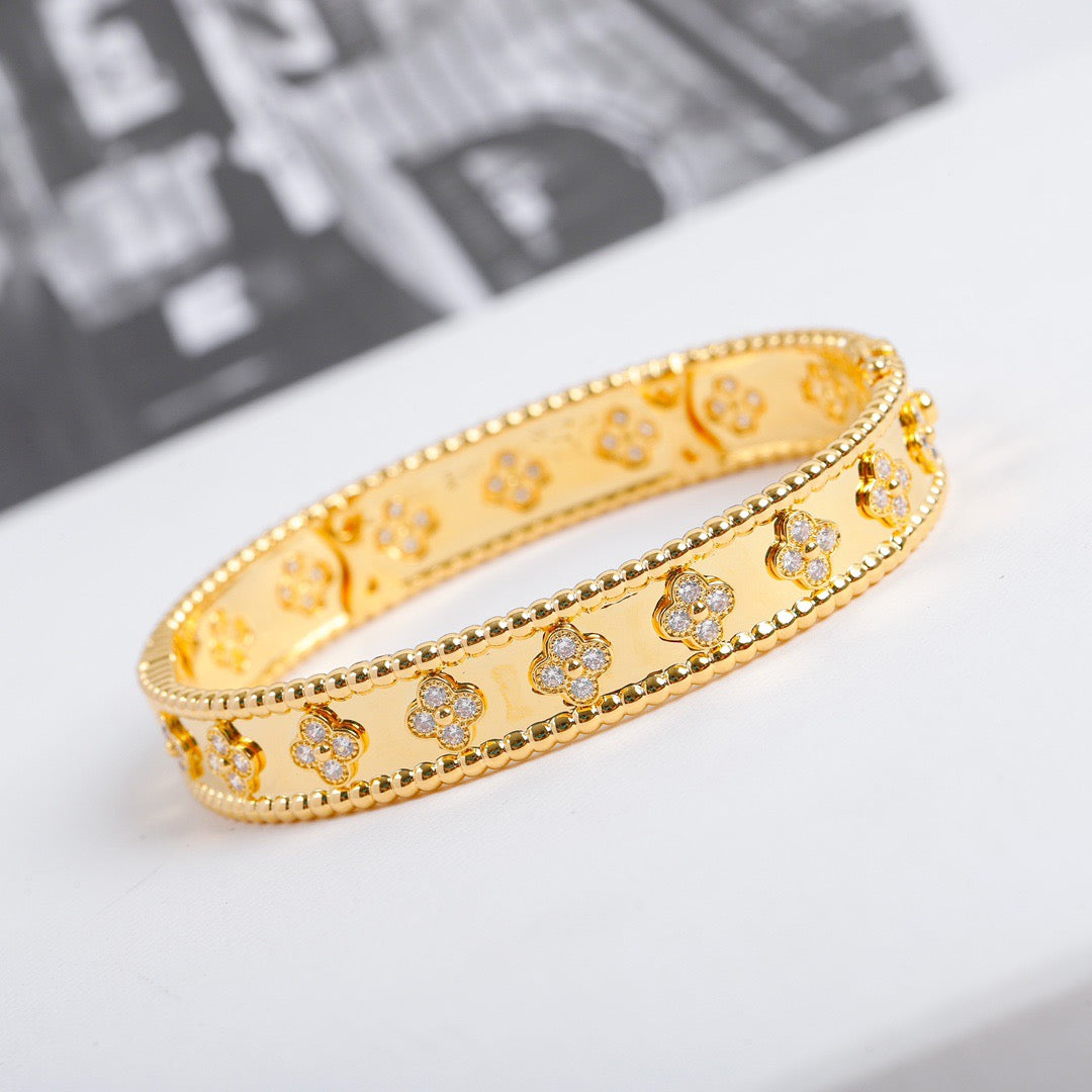 Dream CLOVER BRACELET 8MM DIAMONDS