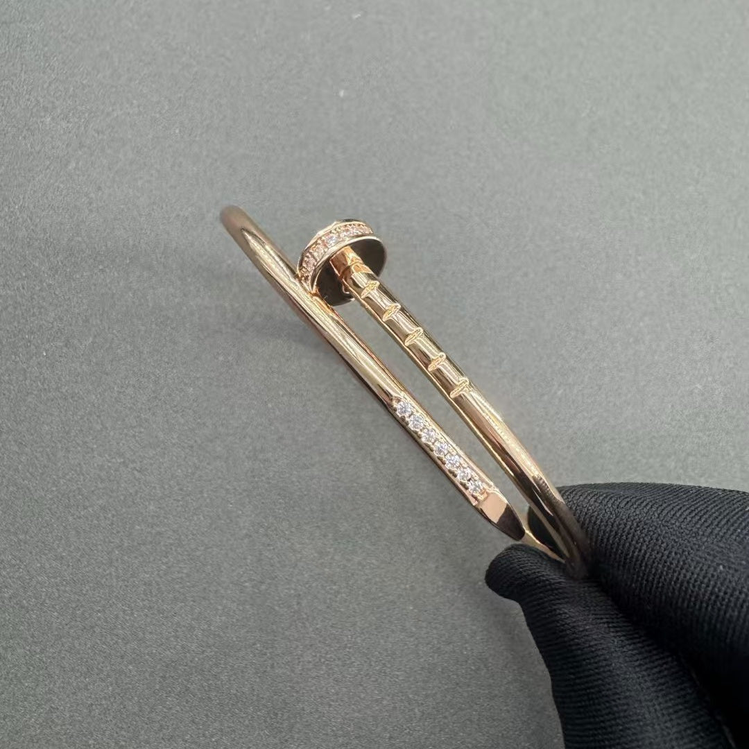 {
  "Dream ": "ジュスト アン クル ブレスレット 2.5mm ダイヤモンド 新品"
}