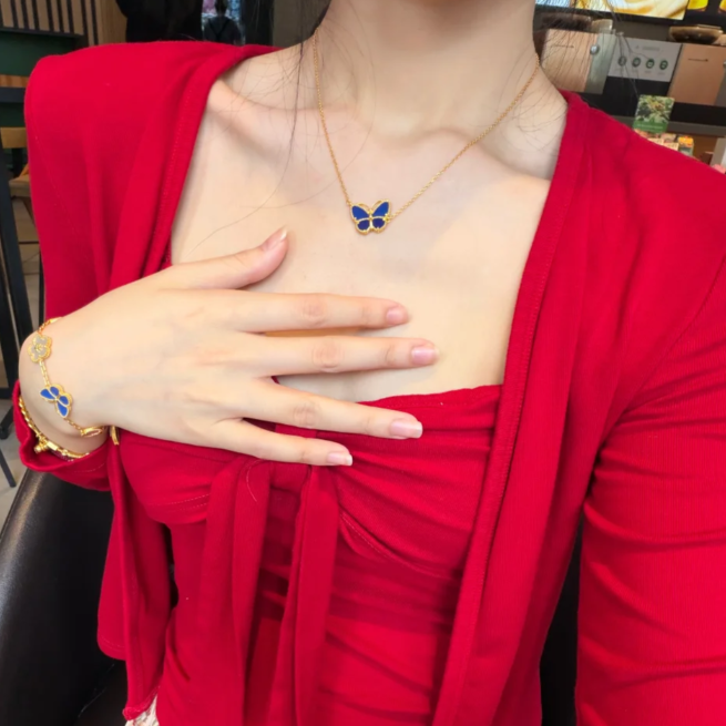 [Dream ] 2026 BUTTERFLY BLUE   NECKLACE