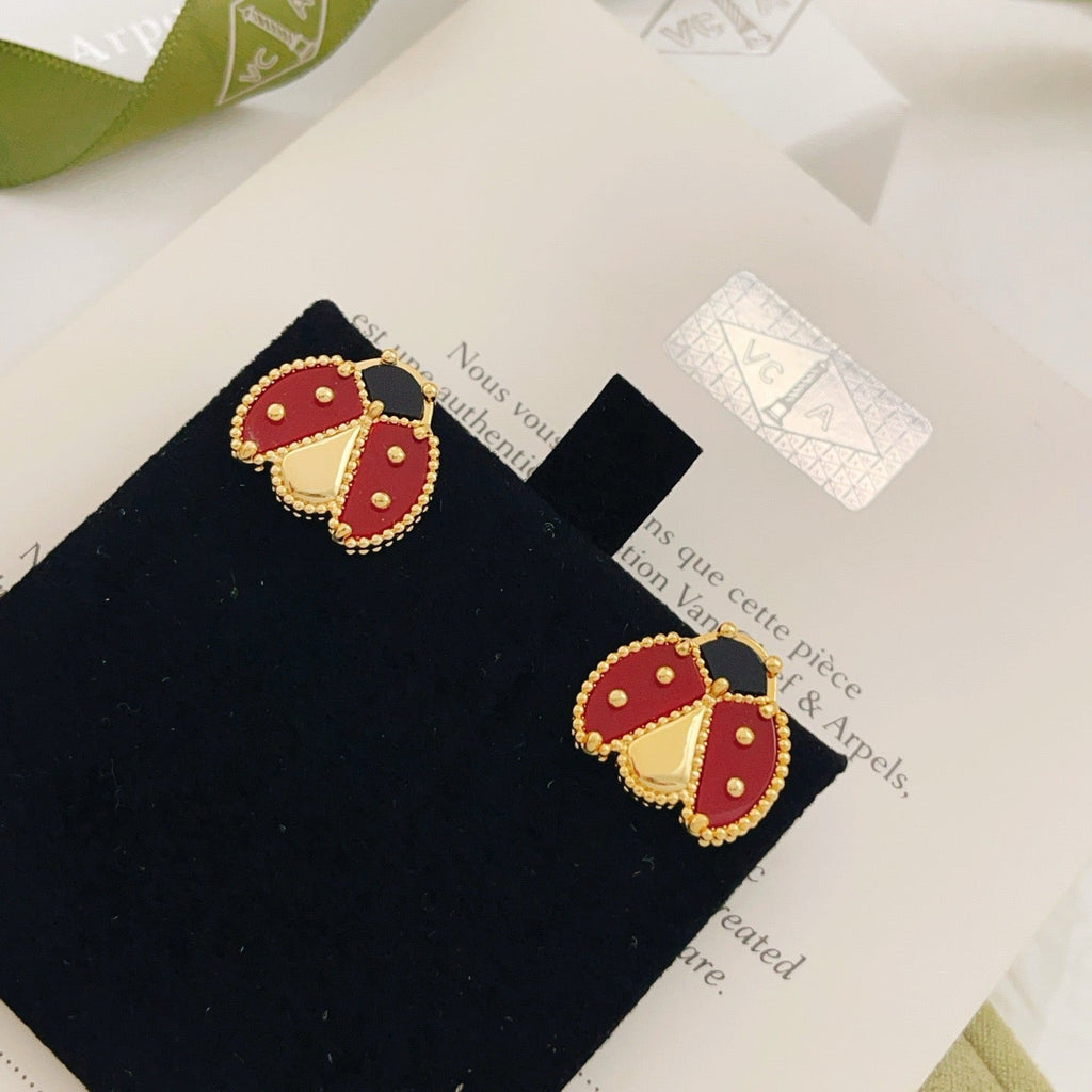 Dream LUCKY LADYBUG EARRINGS
