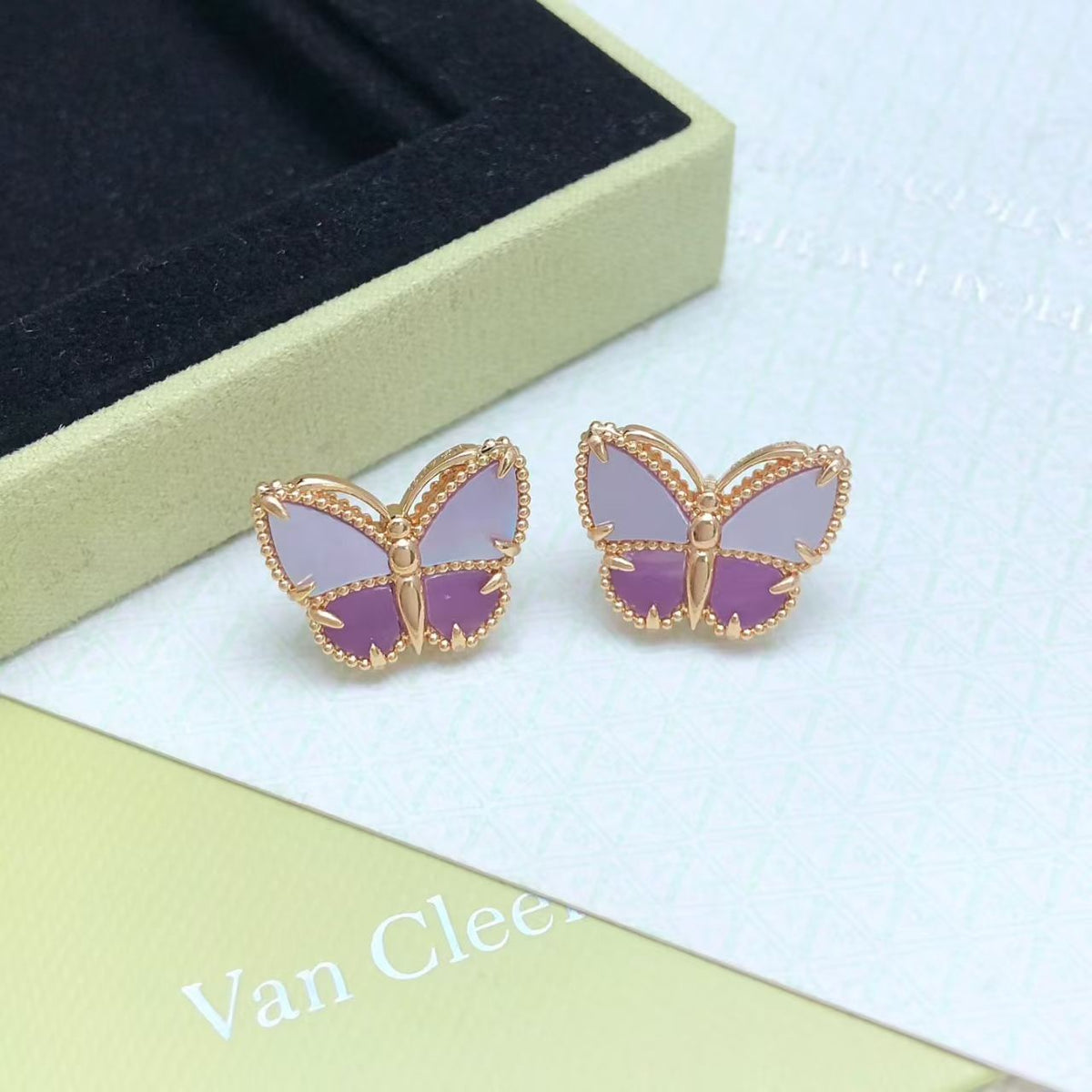 [Dream ] 26 NEW CLOVER LUCKY LIGHT PURPLE SET