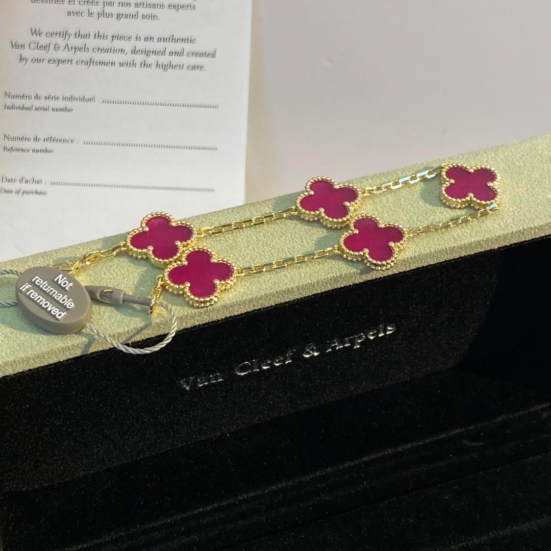 [Dream]NEW CLOVER 5 MOTIFS PINK ENAMEL BRACELET
