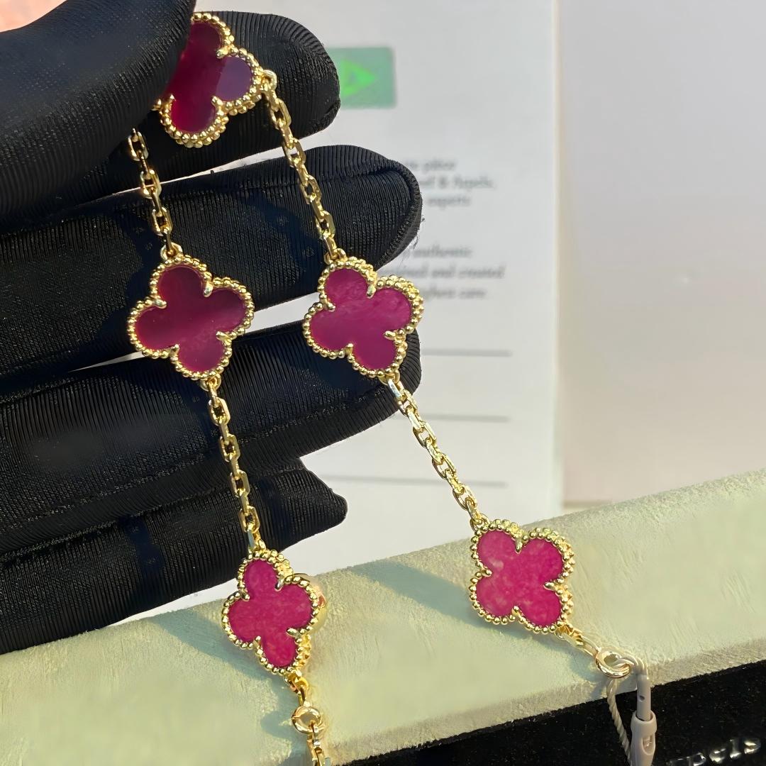 [Dream]NEW CLOVER 5 MOTIFS PINK ENAMEL BRACELET