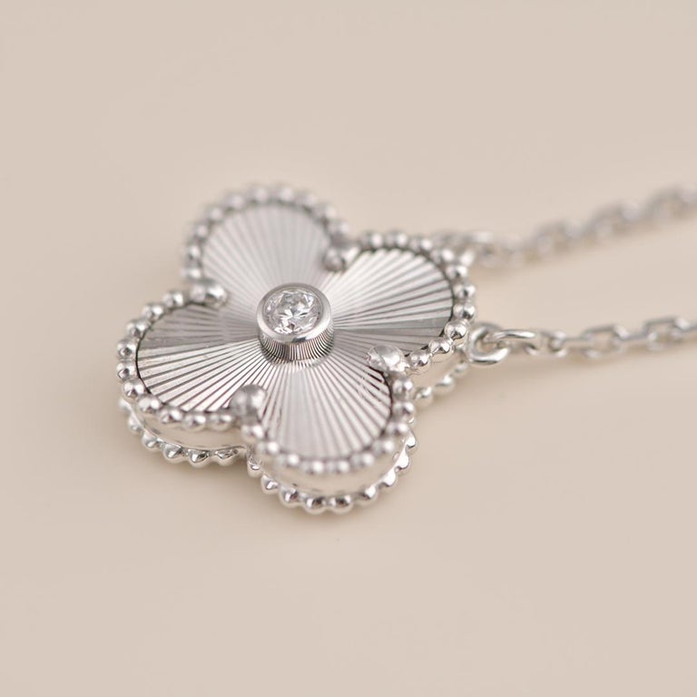 Dream CLOVER 15MM DIAMANT-LASER-HALSKETTE SILBER
