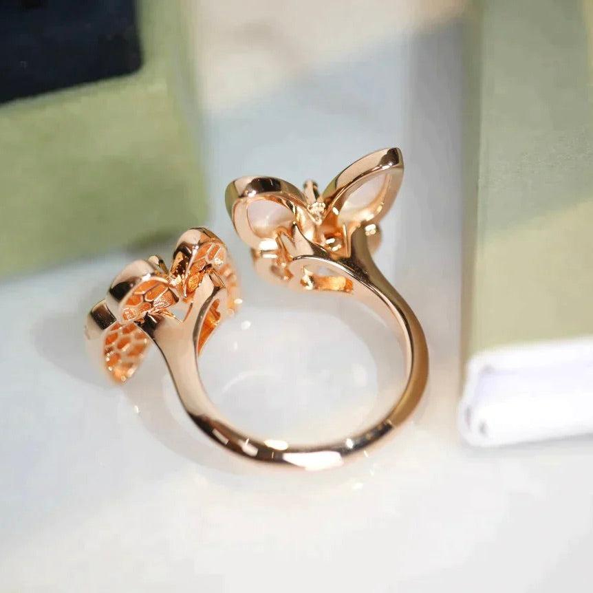 Dream TWIN BUTTERFLY DIAMOND MOP RING