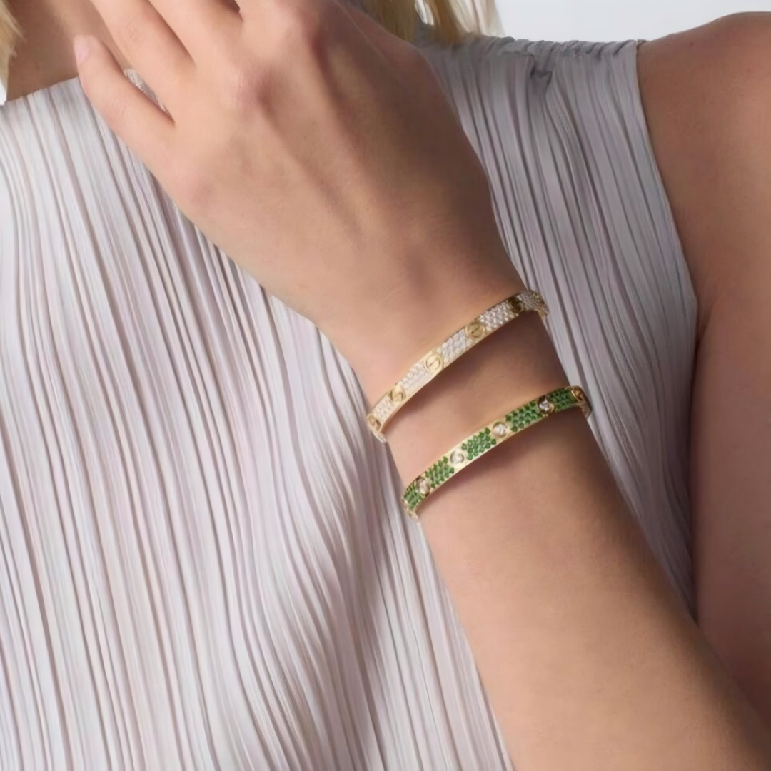 [Dream ] 2026 PAVE GEMSTONE LOVE BRACELET 6.1MM 10 DIAMONDS