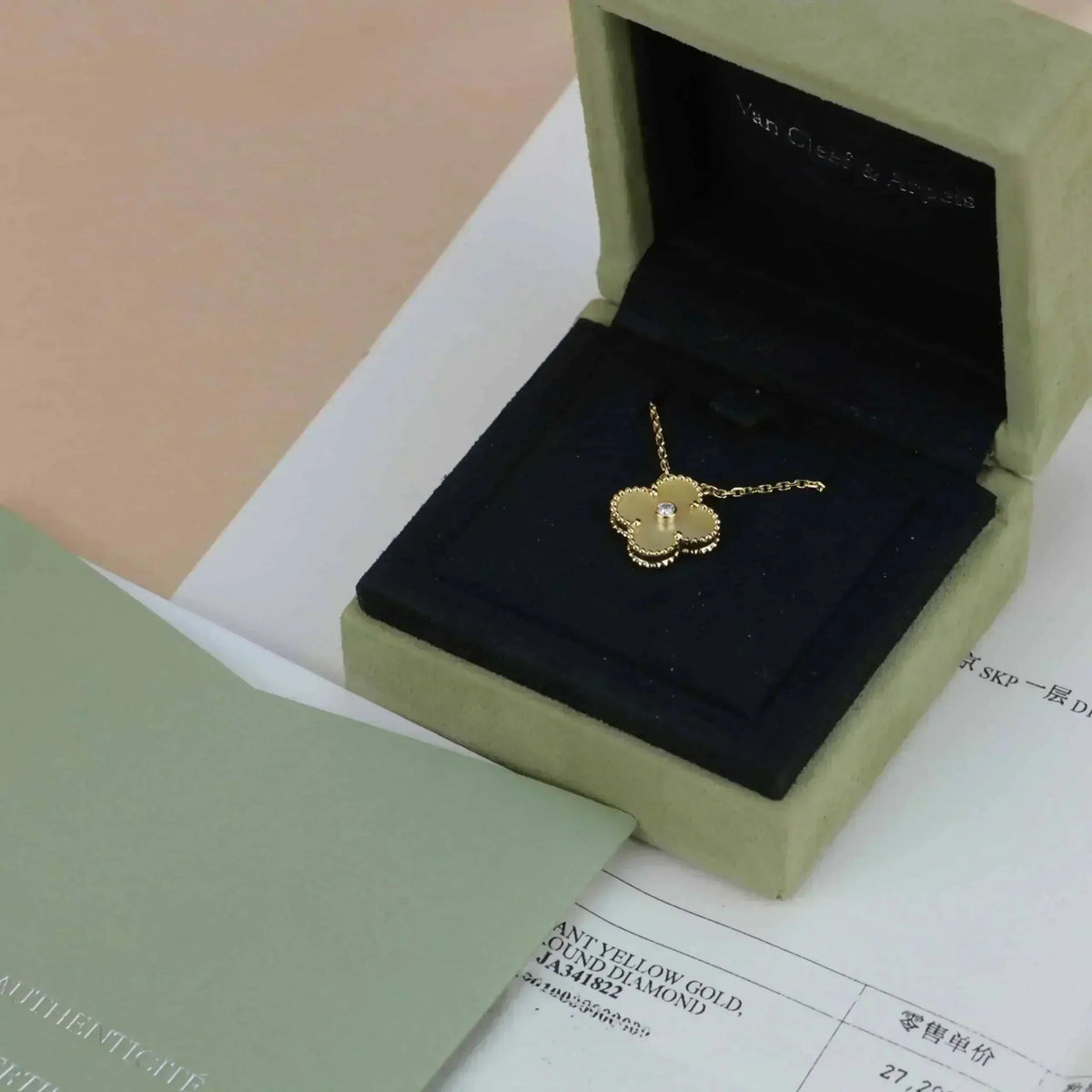 Dream CLOVER 15MM DIAMANT GOLD PERLMUTT HALSKETTE