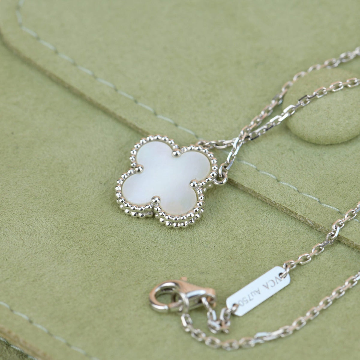 Dream CLOVER  15MM WHITE MOTHER-OF-PEARL SILVER