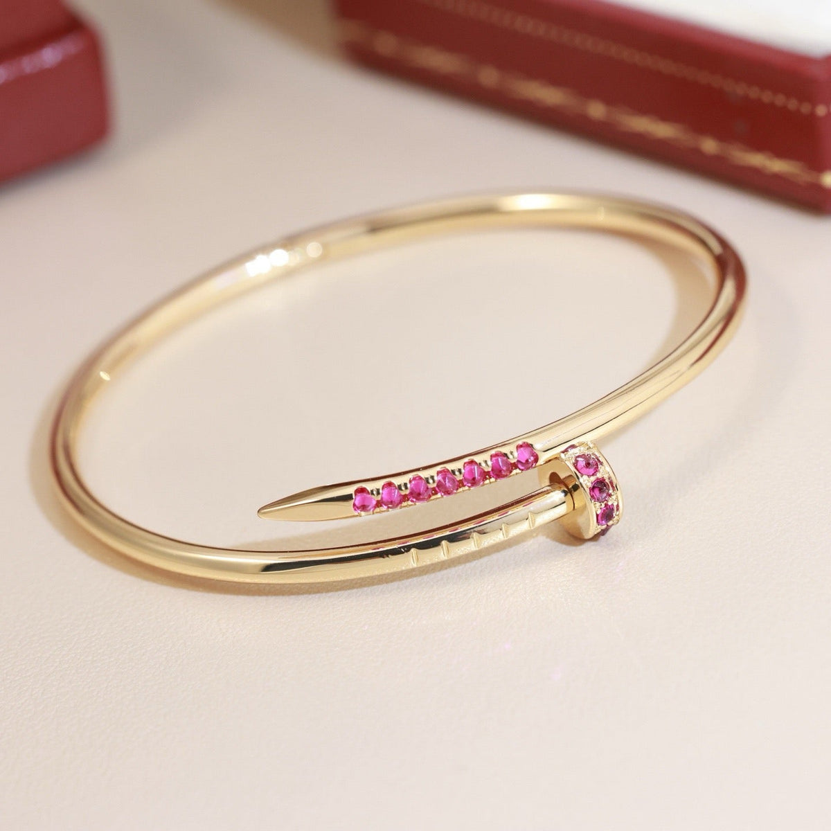 {
  "Dream ": "ジュスト アン クル ブレスレット 2.5mm ダイヤモンド 新品"
}
