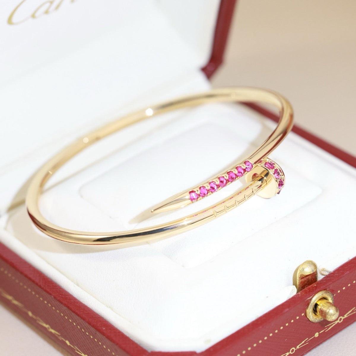 {
  "Dream ": "ジュスト アン クル ブレスレット 2.5mm ダイヤモンド 新品"
}