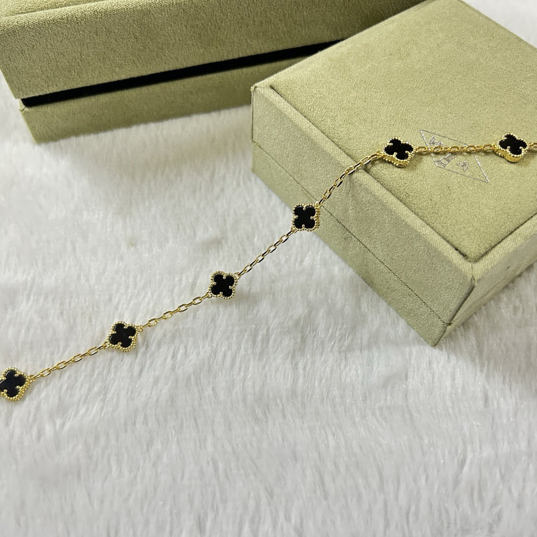 [Dream ]CLOVER 6 MOTIF  ONYXS BRACELET