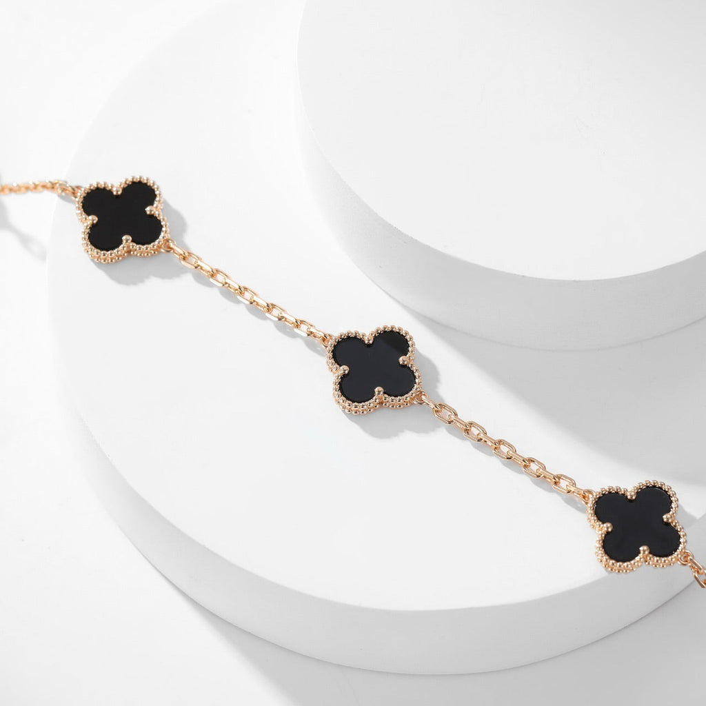 Dream CLOVER 10 MOTIFS ONYX NECKLACE
