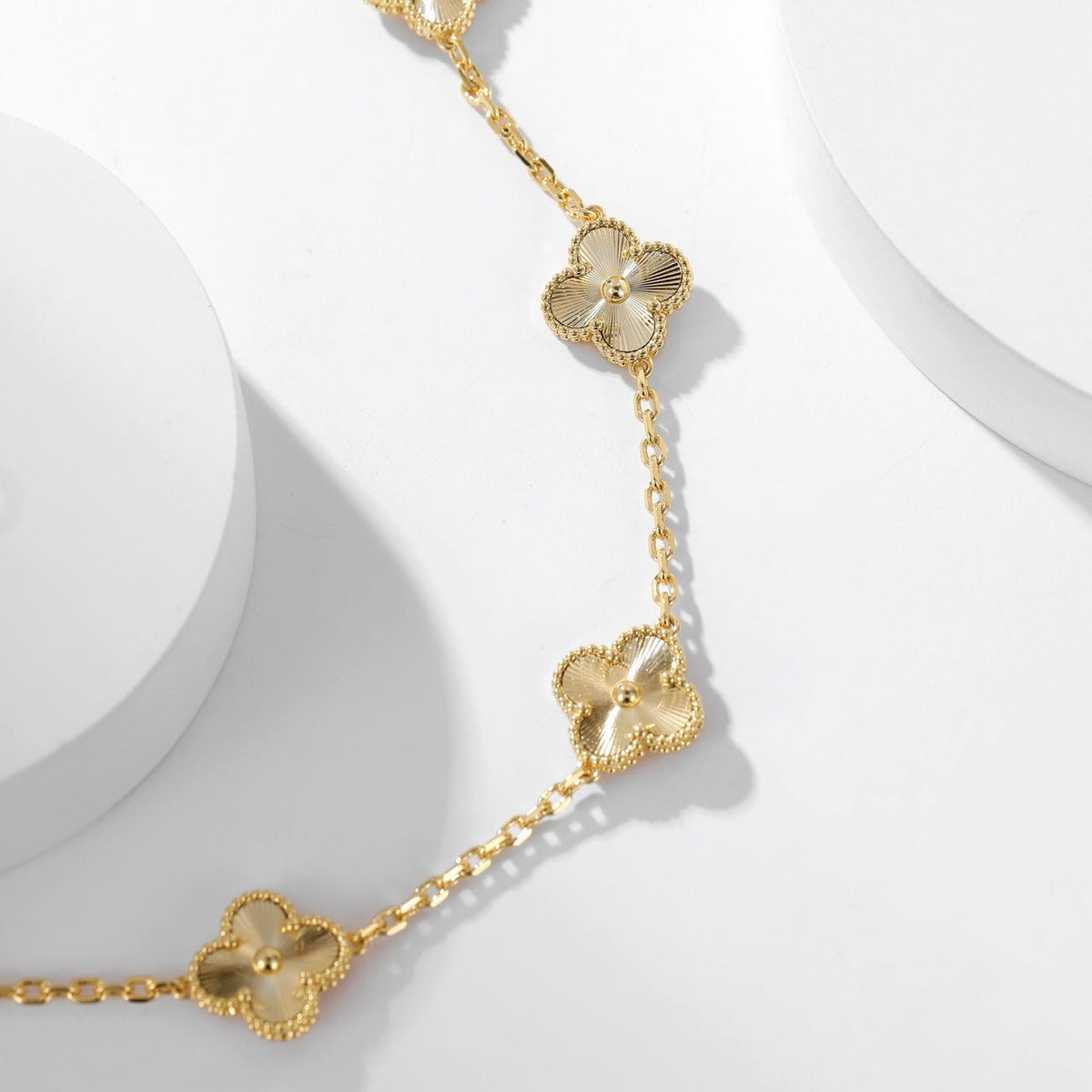 Dream CLOVER 10 MOTIFS LASER NECKLACE