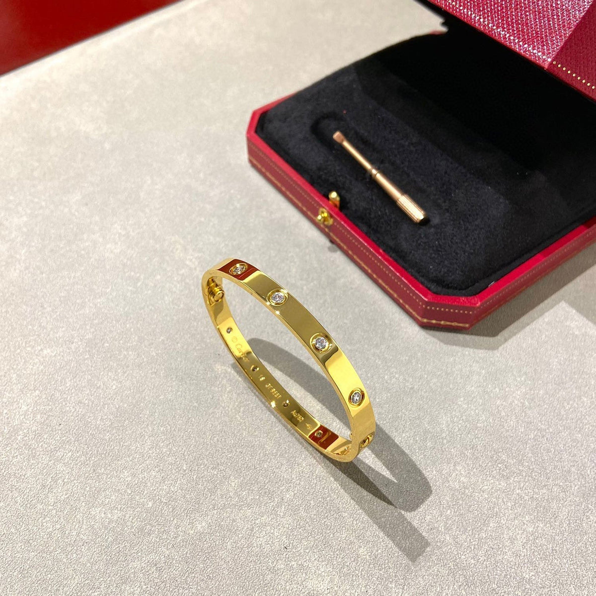 Dream LOVE BRACELET 6.1MM 10 DIAMONDS