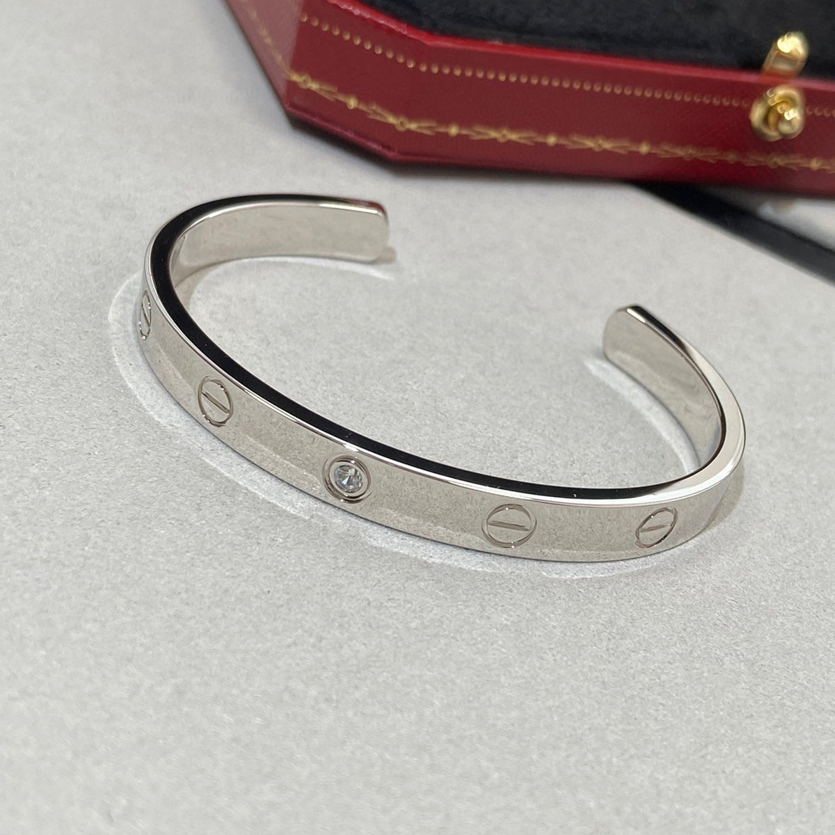 Dream LOVE BRACELET 6.1MM 1 DIAMOND OPEN CUFF