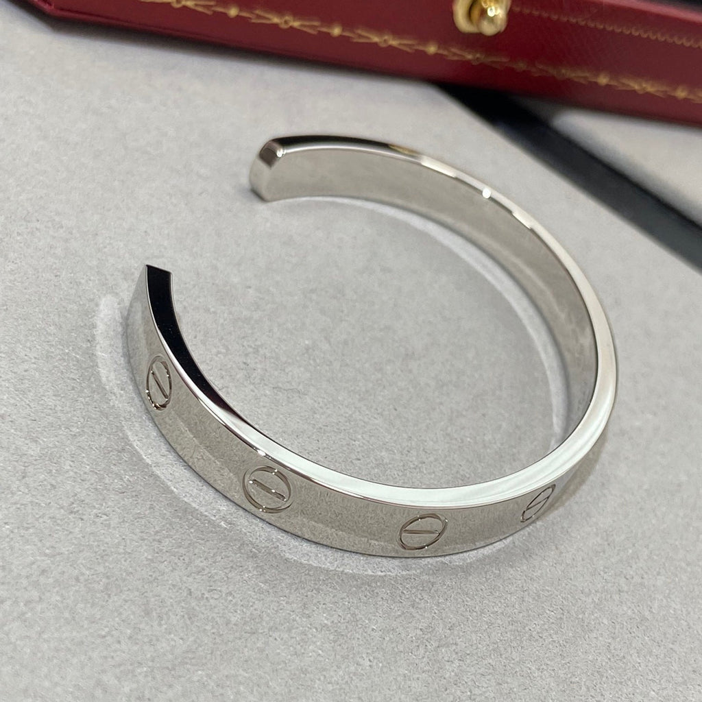 Dream LOVE BRACELET 6.1MM 1 DIAMOND OPEN CUFF