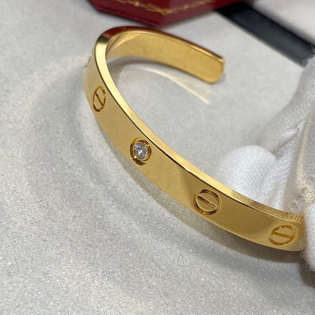 Dream LOVE BRACELET 6.1MM 1 DIAMOND OPEN CUFF