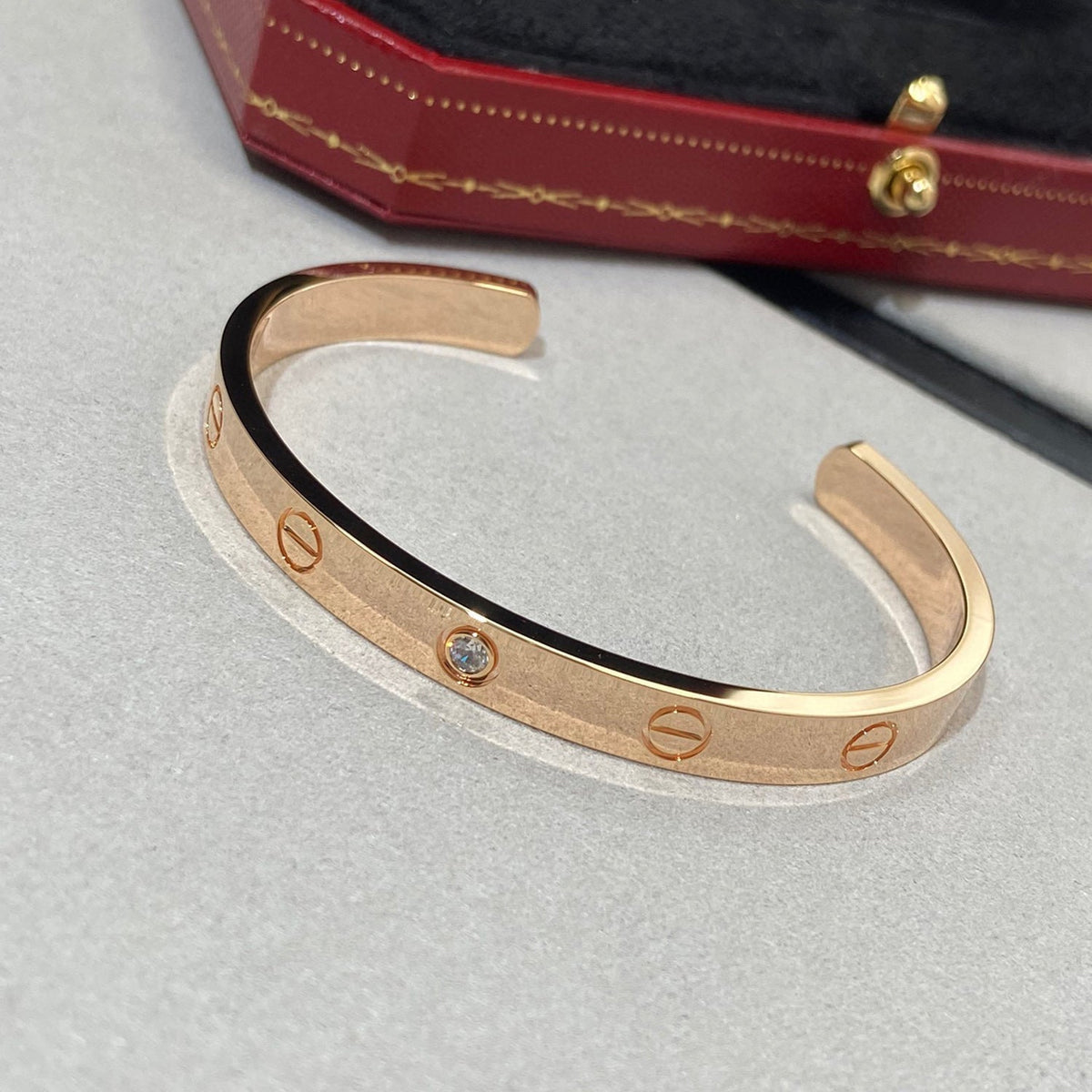 Dream LOVE BRACELET 6.1MM 1 DIAMOND OPEN CUFF