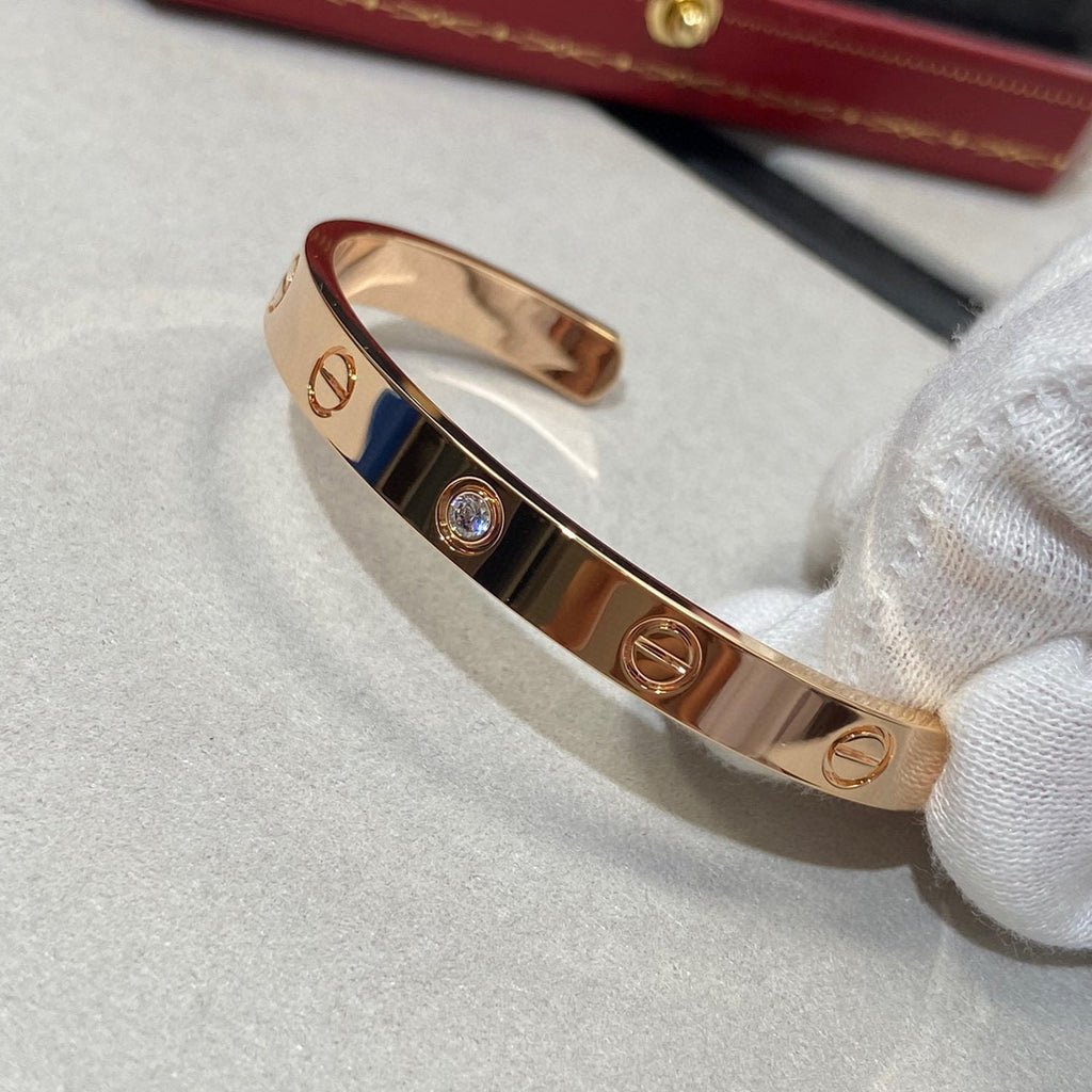 Dream LOVE BRACELET 6.1MM 1 DIAMOND OPEN CUFF