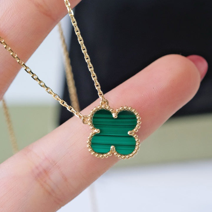 Dream CLOVER 15MM MALACHITE SINGLE FLOWER  NECKLACE