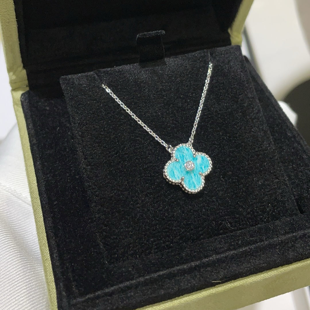 Dream CLOVER 15MM DIAMOND SVRES PORCELAIN  NECKLACE SILVER