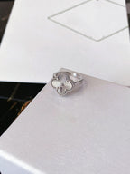 Traum-Kleeblatt-Ring in Silber