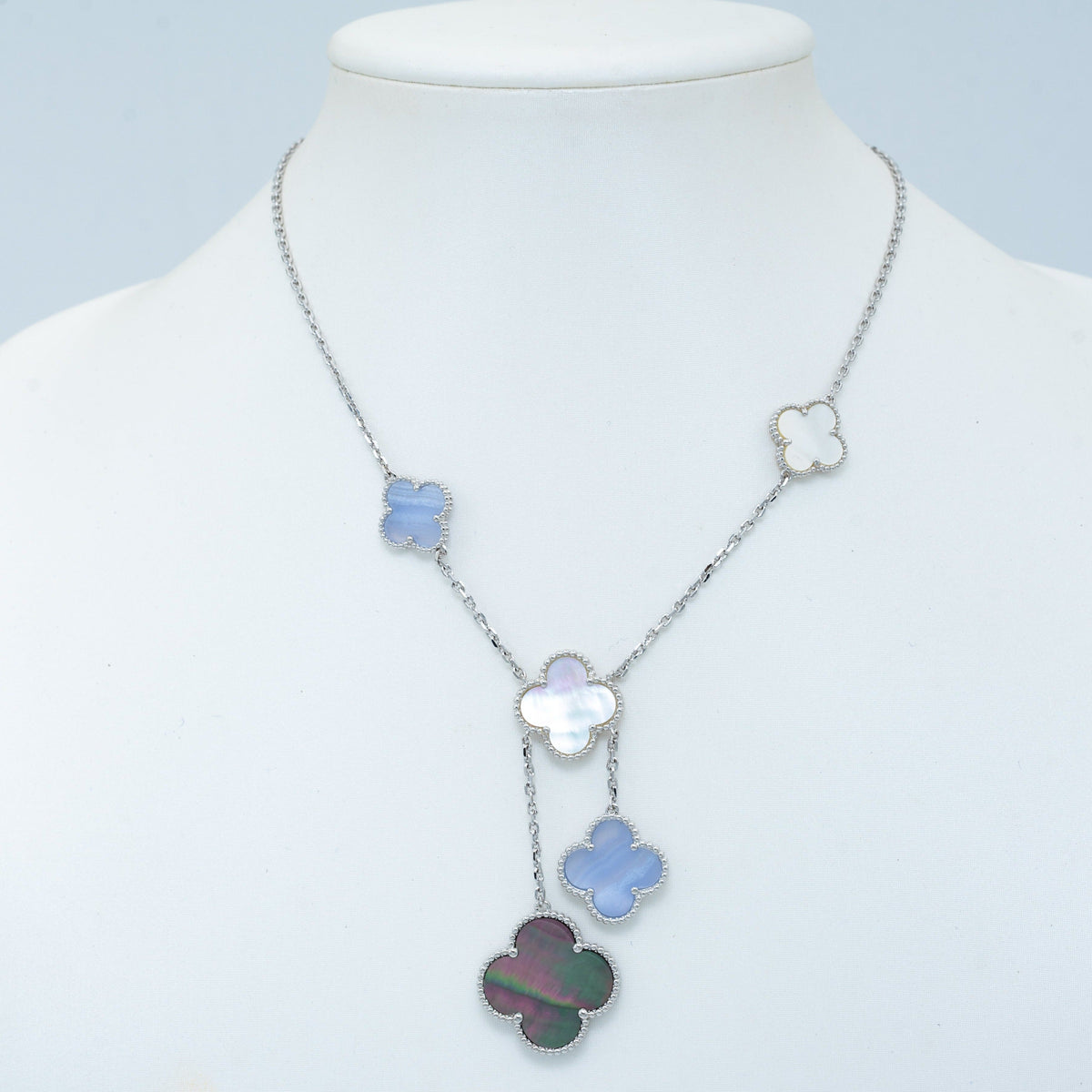 Dream CLOVER MOP CHALCEDONY NECKLACE SILVER 6 MOTIF