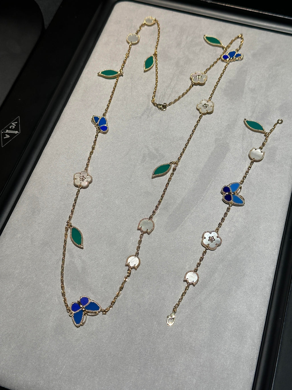 [Dream ] 26 NEW CLOVER 15 MOTIFS LUCKY NECKLACE